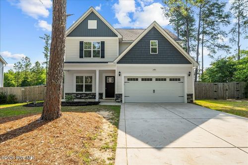 400 Gretchen Rd, West End, NC, 27376-8076 | Card Image