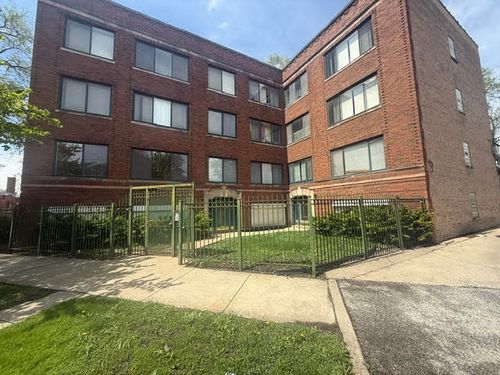 2a-8008 S Ridgeland Ave, Chicago, IL, 60617-1008 | Card Image