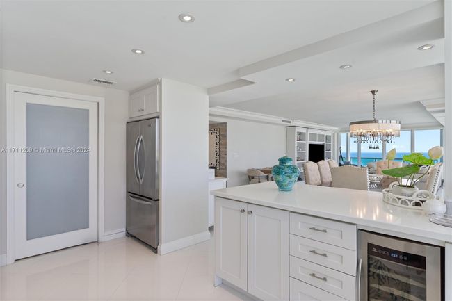 APT-2102 - 2100 S Ocean Ln, Condo with 2 bedrooms, 2 bathrooms and null parking in Fort Lauderdale FL | Image 10