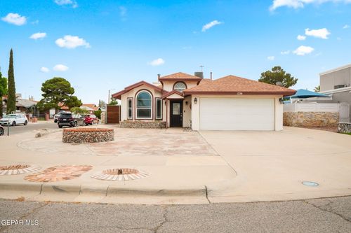 1726 Nesting Place, El Paso, TX, 79936 | Card Image