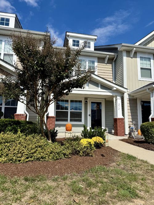 272 Killian Way, Mount Juliet, TN, 37122-4197 | Card Image