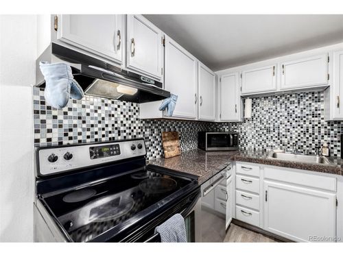 d-1505 S Ouray Cir, Aurora, CO, 80017-5180 | Card Image