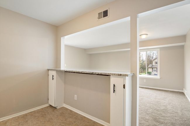 41679 Bedford Dr, Condo with 2 bedrooms, 1 bathrooms and null parking in Canton MI | Image 8