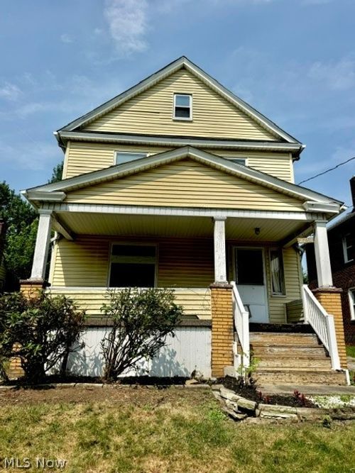 2750 Julian St, Youngstown, OH, 44502-2712 | Card Image