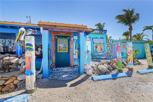 4625 Pine Island Rd Nw, MATLACHA, FL, 33993-9782 | Card Image