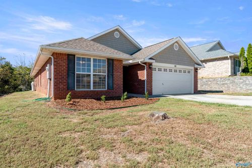 103 Acacia Trail Dr, Madison, AL, 35758-5815 | Card Image