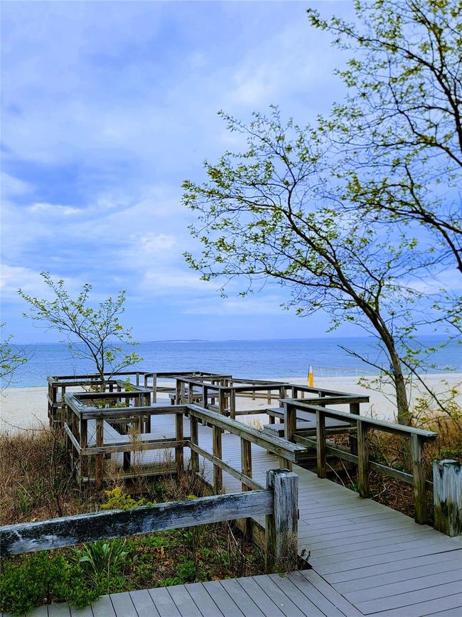 View accessible ramp to local beach | Image 4
