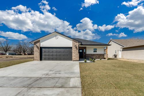 3509 N Sedgwick St, Wichita, KS, 67204-3700 | Card Image