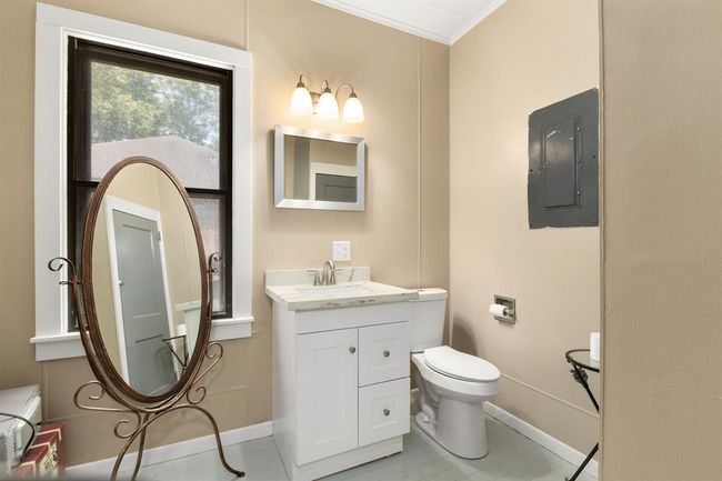 1501 S Austin St, House other with 2 bedrooms, 2 bathrooms and 2 parking in Brenham TX | Image 15