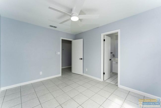 905 N Shore Dr, House other with 3 bedrooms, 3 bathrooms and 2 parking in Port Isabel TX | Image 25