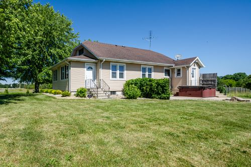 887 Hinchman Rd, Baroda, MI, 49101-9786 | Card Image