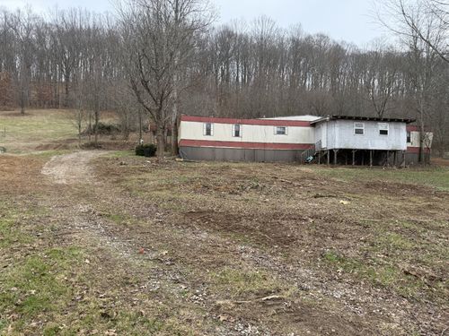 15884 Columbia Hwy, Lynnville, TN, 38472-5226 | Card Image