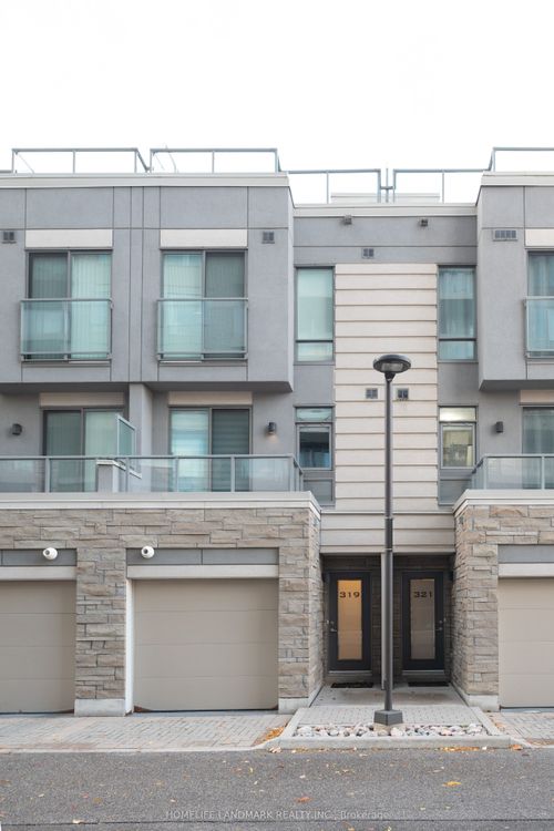 319 S Park Rd, Thornhill, ON, L3T0B9 | Card Image