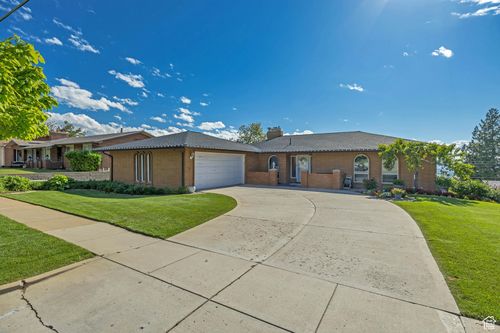 159 N Davis Blvd Blvd, Bountiful, UT, 84010 | Card Image