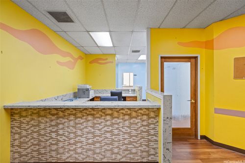 ste-311-98-1247 Kaahumanu St, Aiea, HI, 96701-5301 | Card Image