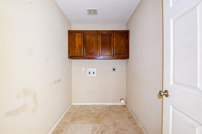 2767 Broadway St, House other with 3 bedrooms, 2 bathrooms and 2 parking in San Leon TX | Image 15