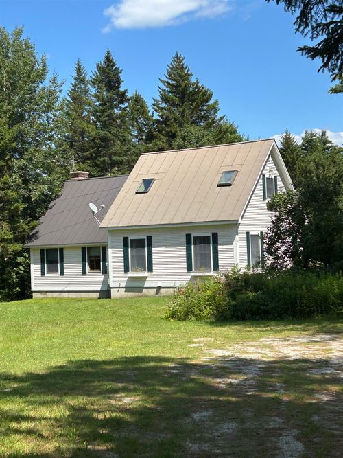 1595 Healdville Rd, Mount Holly, VT, 05758-9648 | Card Image