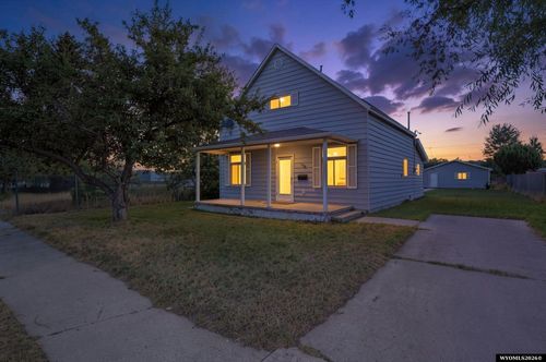 146 1st Ave, Evanston, WY, 82930-2560 | Card Image