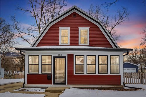 683 25th St, Des Moines, IA, 50312-5113 | Card Image