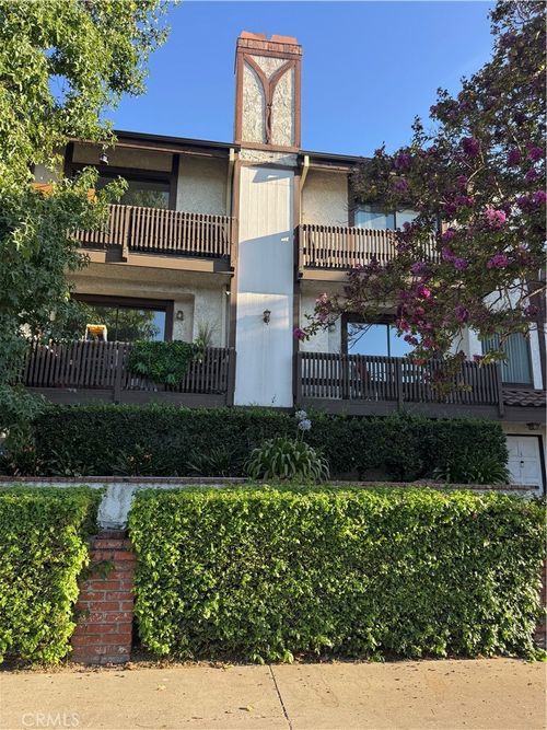 8-11542 W Burbank Blvd, Burbank, CA, 91502-1644 | Card Image