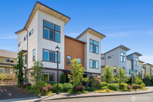 336 Chelan Ave Ne, Renton, WA, 98059-4643 | Card Image