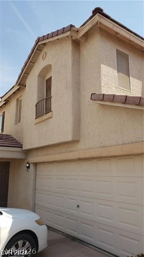 10282 Keystone Pastures St, Las Vegas, NV, 89183-6951 | Card Image