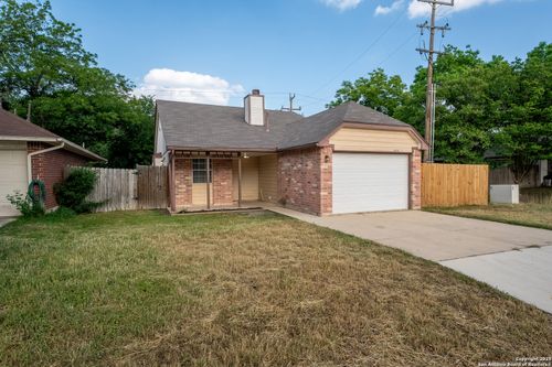 2431 Muddy Peak Dr, San Antonio, TX, 78245-2544 | Card Image