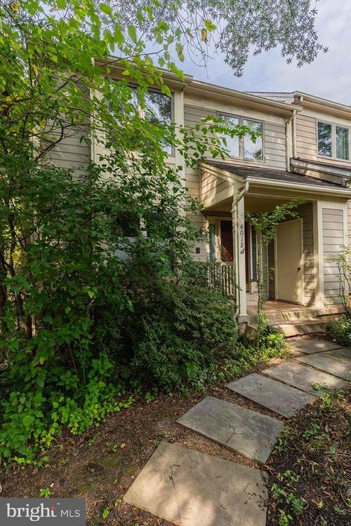 4018 Lake Glen Rd, FAIRFAX, VA, 22033-4378 | Card Image