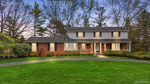 4821 School Bell Ln, Bloomfield Hills, MI, 48301-1349 | Card Image