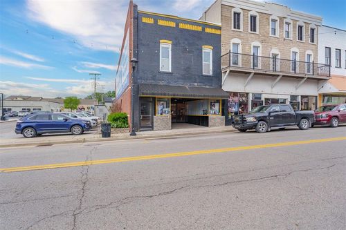 121 E Broad St, Central City, KY, 42330-1515 | Card Image