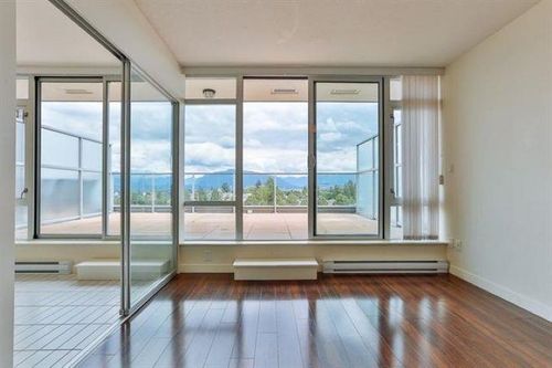 ph9-4818 Eldorado Mews, Vancouver, BC, V5R0B3 | Card Image