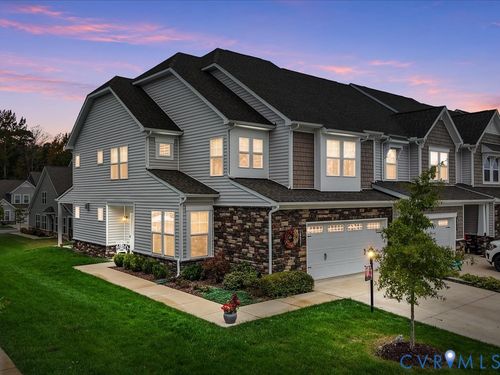 18621 Palisades Rdg, Moseley, VA, 23120-2381 | Card Image