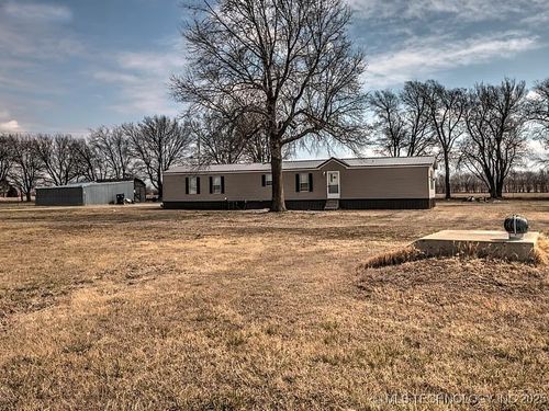11201 4075 Rd, Oologah, OK, 74053-3760 | Card Image