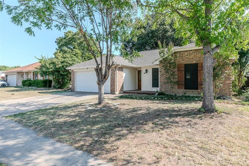 7312 Kary Lynn Drive, Watauga, TX, 76148 | Card Image