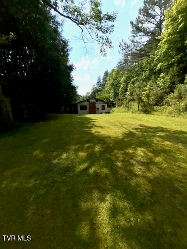 11616 Alfred Cox Dr, House other with 3 bedrooms, 1 bathrooms and null parking in Pound VA | Image 9