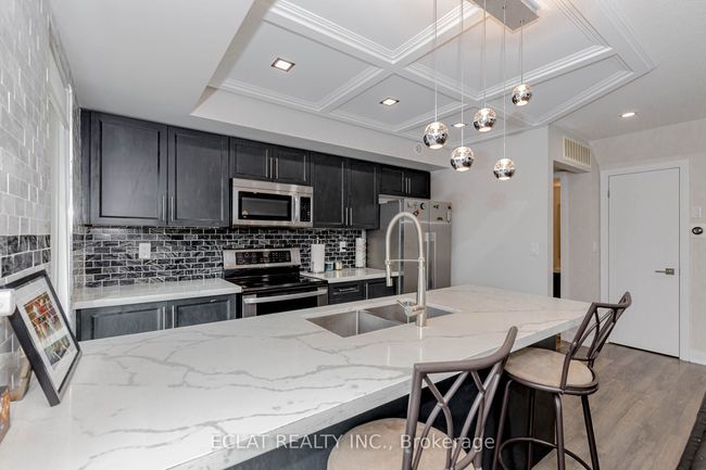 100 - 100 Dufay Rd, Condo with 2 bedrooms, 2 bathrooms and 1 parking in Brampton ON | Image 10