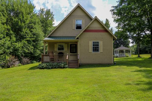 9 Pine Crest Lane, Mooers Forks, NY, 12959 | Card Image