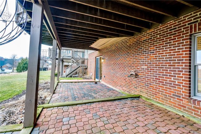 1119 Bay Hill Dr, Condo with 3 bedrooms, 4 bathrooms and 2 parking in Gibsonia PA | Image 45