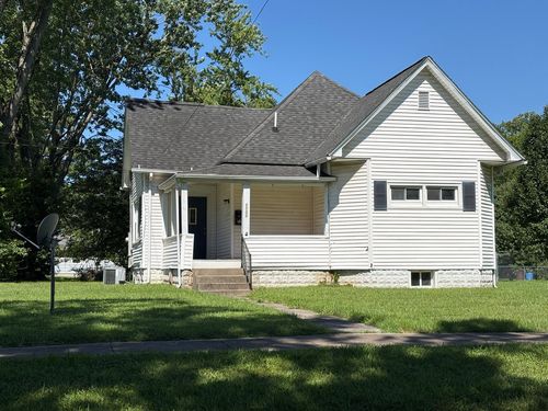 1100 N Van Buren Street, Marion, IL, 62959 | Card Image