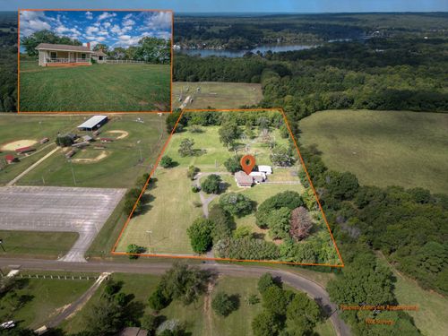 1901 Byrd Rd, Jacksonville, TX, 75766-6601 | Card Image