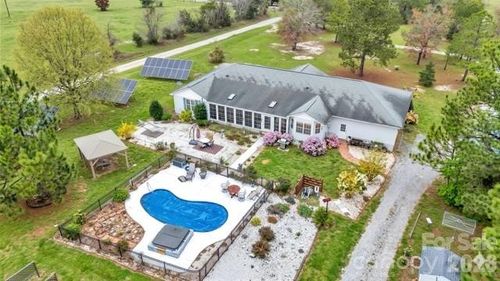 1035 Mcmillan Rd, Cheraw, SC, 29520-5954 | Card Image