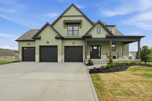 889 Betty Court, Crown Point, IN, 46307 | Card Image