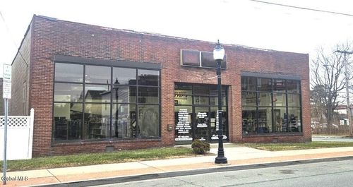 223 Broadway, Rensselaer, NY, 12144-2704 | Card Image