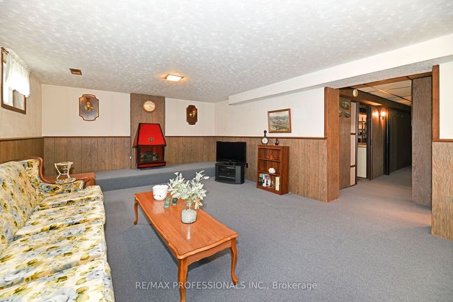 11 Pegasus Trail, House other with 3 bedrooms, 2 bathrooms and 1 parking in Scarborough ON | Image 27