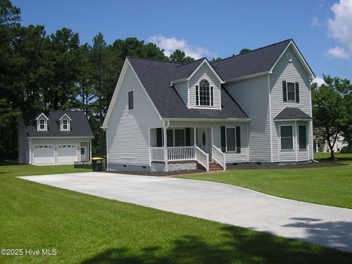 3357 Mobleys Bridge Rd, Grimesland, NC, 27837-8857 | Card Image