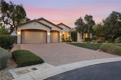 8484 Illusionary Magic Cir, Las Vegas, NV, 89131-5918 | Card Image