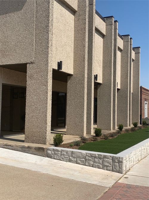 205-801 E Abram St, Arlington, TX, 76010-1200 | Card Image