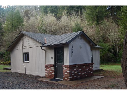20446 Abiqua Rd Ne, Scotts Mills, OR, 97375-9610 | Card Image
