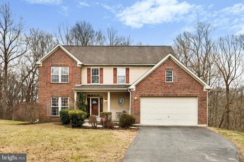 33 Big Woods Dr, GLEN MILLS, PA, 19342-1472 | Card Image