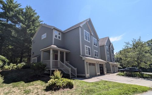 79-1465 Hooksett Rd, Hooksett, NH, 03106-1827 | Card Image